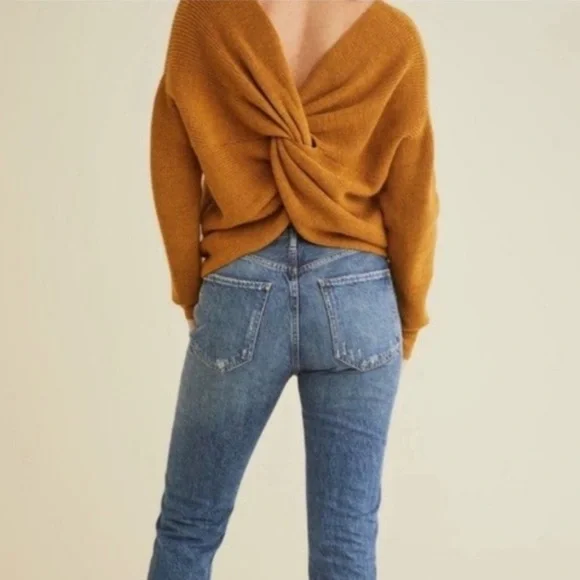 Amour Vert Belicia Sweater in Green women’s size medium - Picture 2 of 7